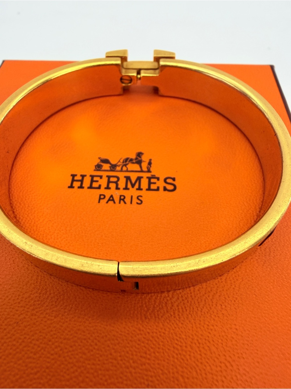 Hermes Enamel Narrow Clic Clac H Bracelet PM Black - Picture 6 of 9